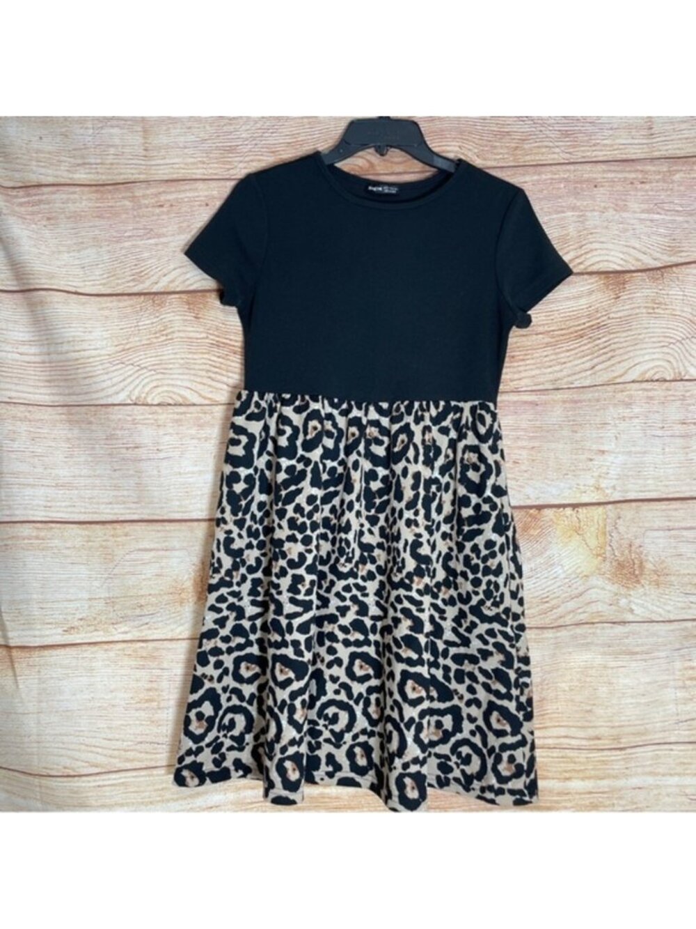 Womens Sz Med Black Brown Animal Print Cheetah Leopard Short Sleeve‎ Dress